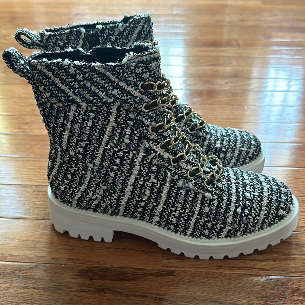 Cecelia New York Chance Hiker Boots Size 6.5 Tweed